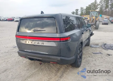 2025 Rivian R1S Adventure Dual Motor Large Pack/Adventure Dual Motor Max Pack from USA, damaged, VIN 7PDSGBBA0SN060364